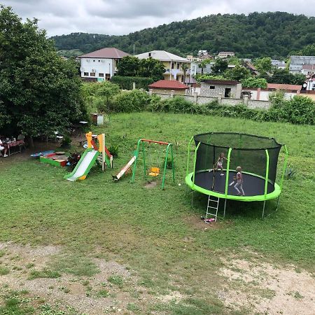 Dionisy Guest House ピツンダ エクステリア 写真